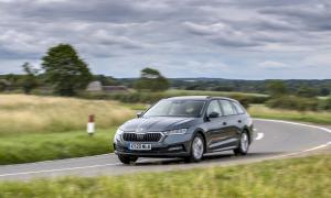 Skoda Octavia Estate 2020 года  (UK)